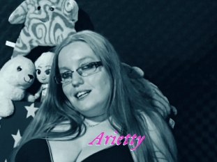 Arietty Fille Sensuelle