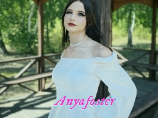 Anyafoster