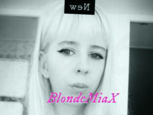 BlondeMiaX
