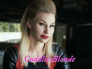 CuddliesBlonde Fille Sensuelle