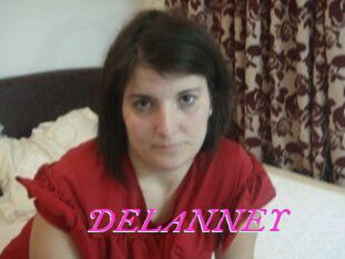 DELANNEY Fille Sensuelle