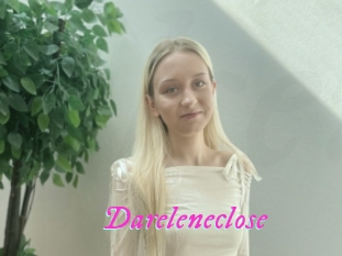 Dareleneclose