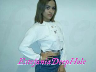 EstefaniaDeepHole