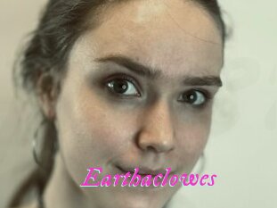 Earthaclowes