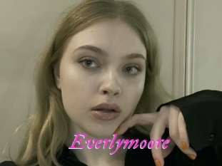 Everlymoore