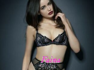 Faina Fille Sensuelle