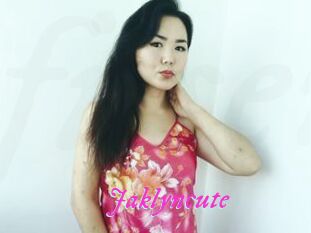 Jaklyncute Fille Sensuelle