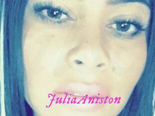 Julia_Aniston