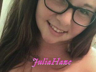 Julia_Haze