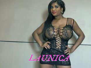 LAUNICA Fille Sensuelle
