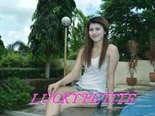 LUCKYPETITE Fille Sensuelle