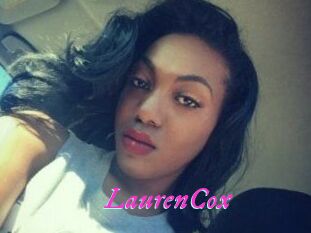 Lauren_Cox