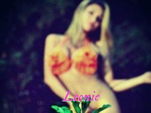 Leonie