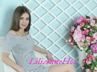 LiliAnneHot