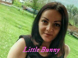 Little_Bunny_ Fille Sensuelle