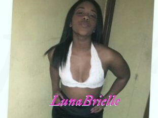 Luna_Brielle
