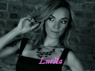 LutRa Fille Sensuelle