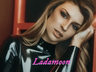 ladamoon Fille Sensuelle