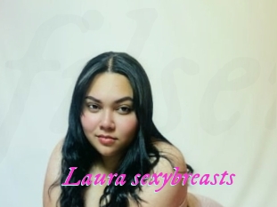 Laura_sexybreasts
