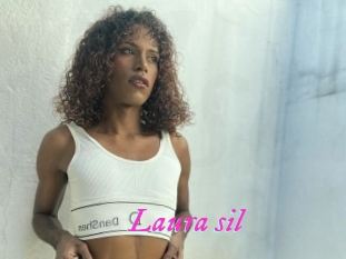 Laura_sil