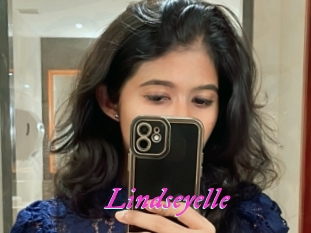 Lindseyelle