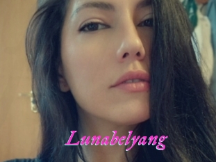 lunabelyang Fille Sensuelle