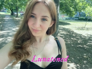 Lunatoned