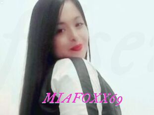 MIAFOXX69