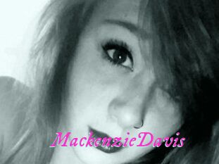 Mackenzie_Davis