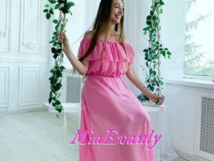 MiaEvanly
