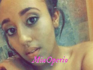 Mia_Operio