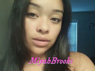 Miyah_Brooks