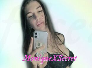 MoniqueXSecret