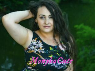 MonykaCute Fille Sensuelle