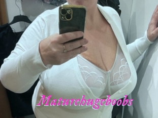 Maturehugeboobs