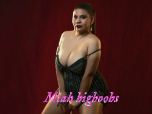 Miah_bigboobs