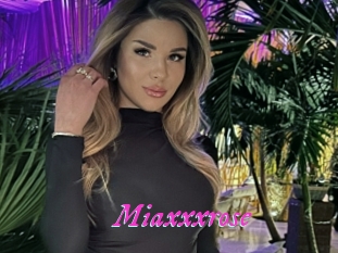 Miaxxxrose