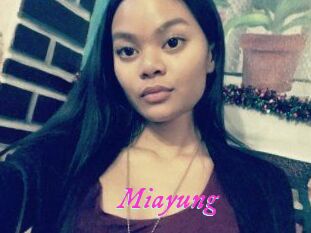 Mia_yung