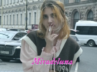 miradeluna Fille Sensuelle