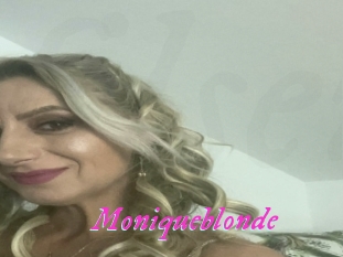 Moniqueblonde