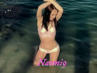 Naomi9