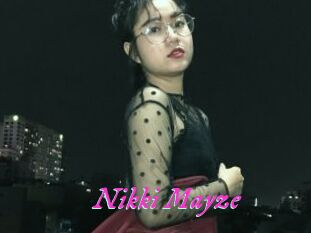 Nikki_Mayze