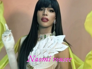 Naomi_rousee