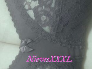 NievesXXXL