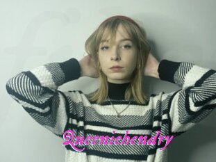 Queeniehendry