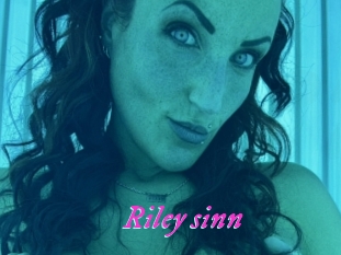Riley_sinn