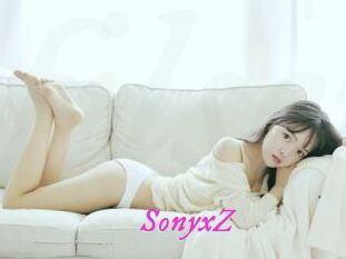 SonyxZ Fille Sensuelle