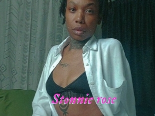 Stonnie_rose