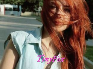 TinyFox Fille Sensuelle