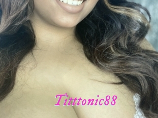 Titttonic88